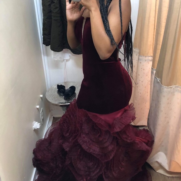 Prom Dress - Picture 2 of 3
